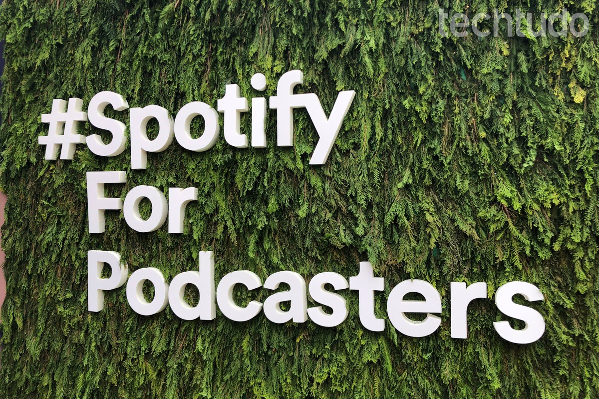 Podcast grows 21% in Brazil and Spotify invests in content creators | Players