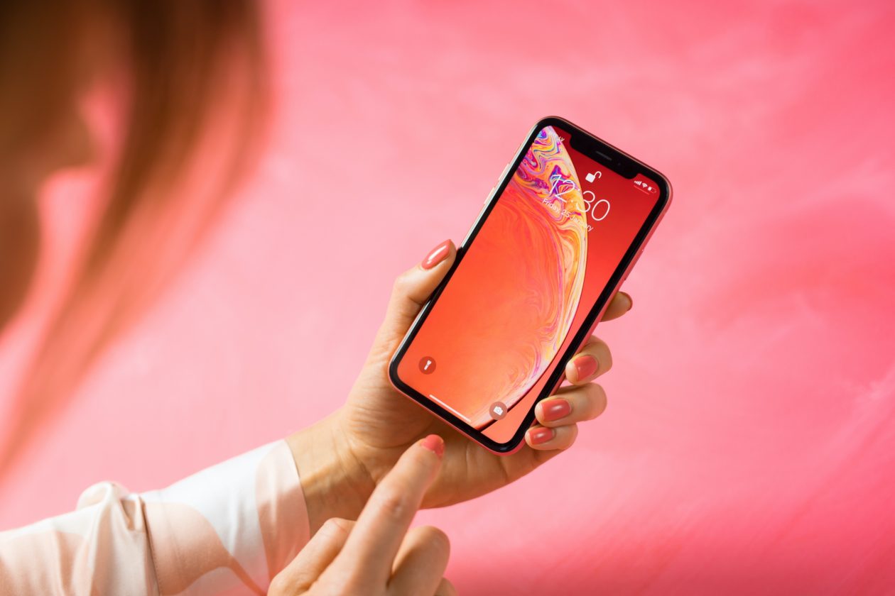 Buy the 64GB or 128GB iPhone XR at practically the US price!
