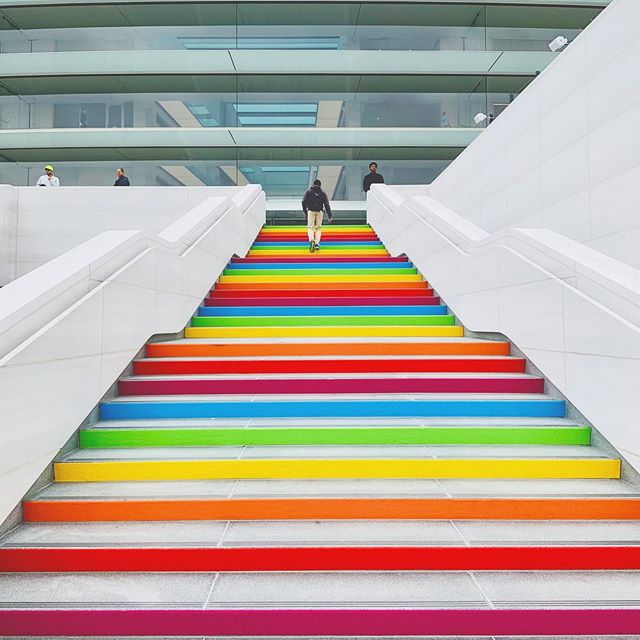 Apple Park decorated with the colors of the rainbow for inauguration and tribute to Steve Jobs