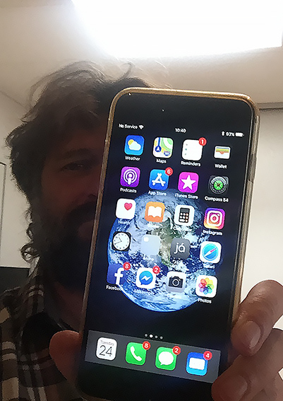 Haukur Snorrason and his iPhone 6s Plus