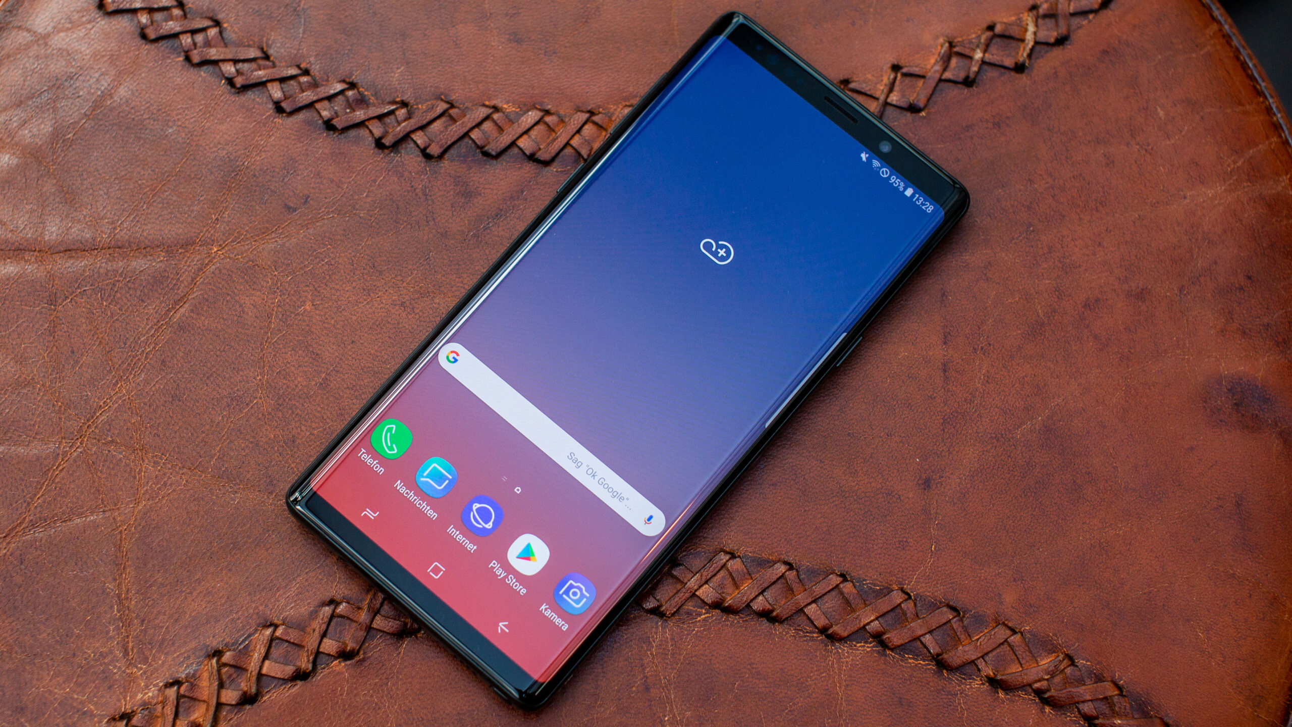 Huawei P20 Pro retains best camera lead and leaves Note 9 second