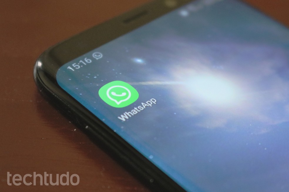 Criminals were even asking for victims' WhatsApp before applying the scam. Photo: Fillipe Garret / dnetc