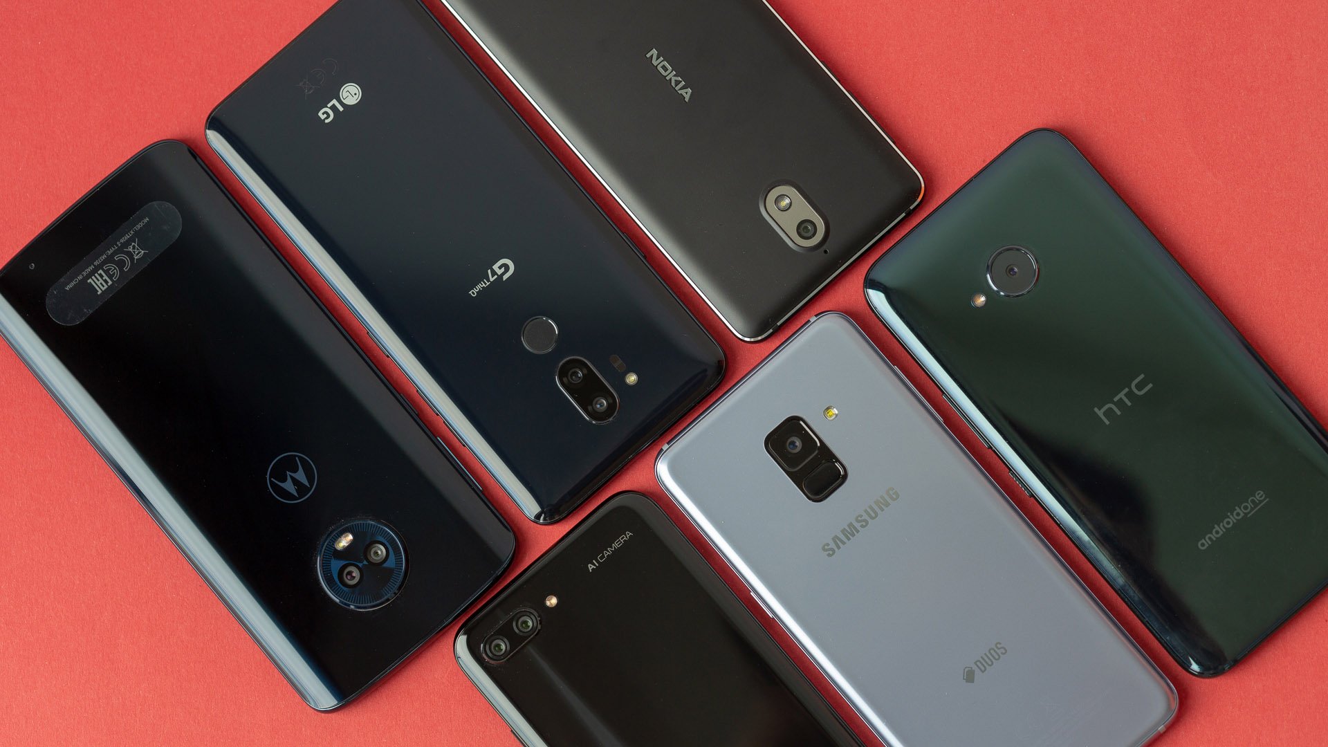 The best intermediate smartphones between R $ 1,000 and 1,800