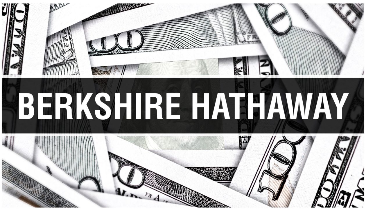 Berkshire Hathaway Holds $ 50 Billion in Apple Shares