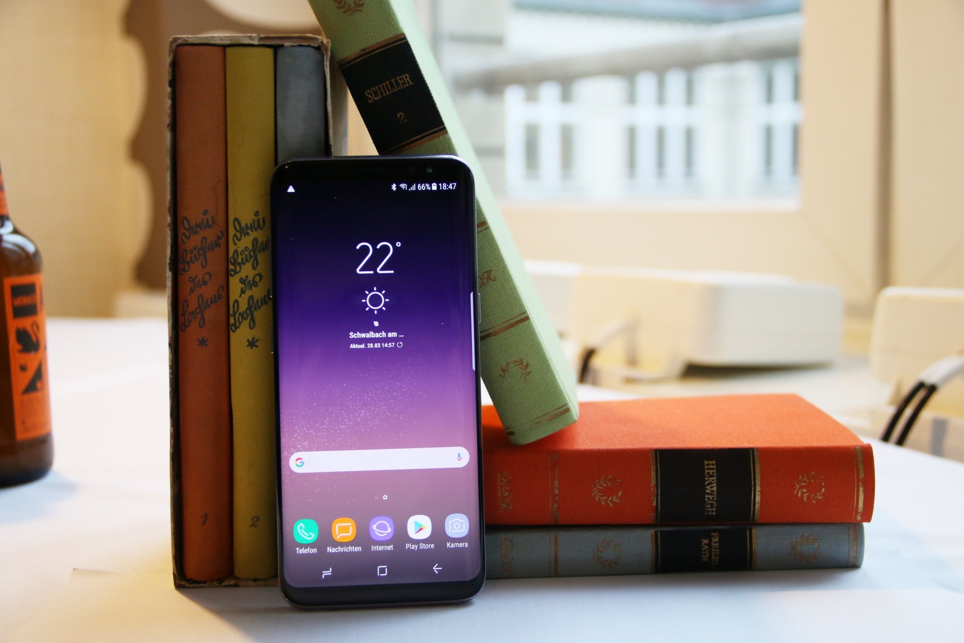 Download the wallpapers and ringtone of the new Galaxy S8
