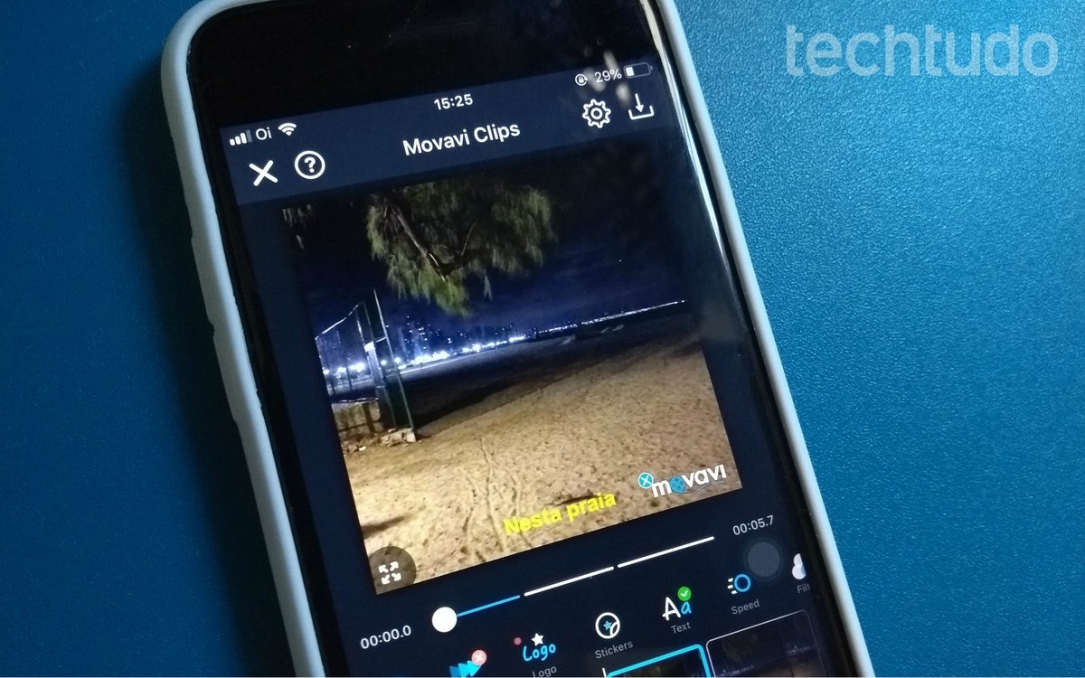 How to add video caption on mobile with the Movavi app | Edition and creation