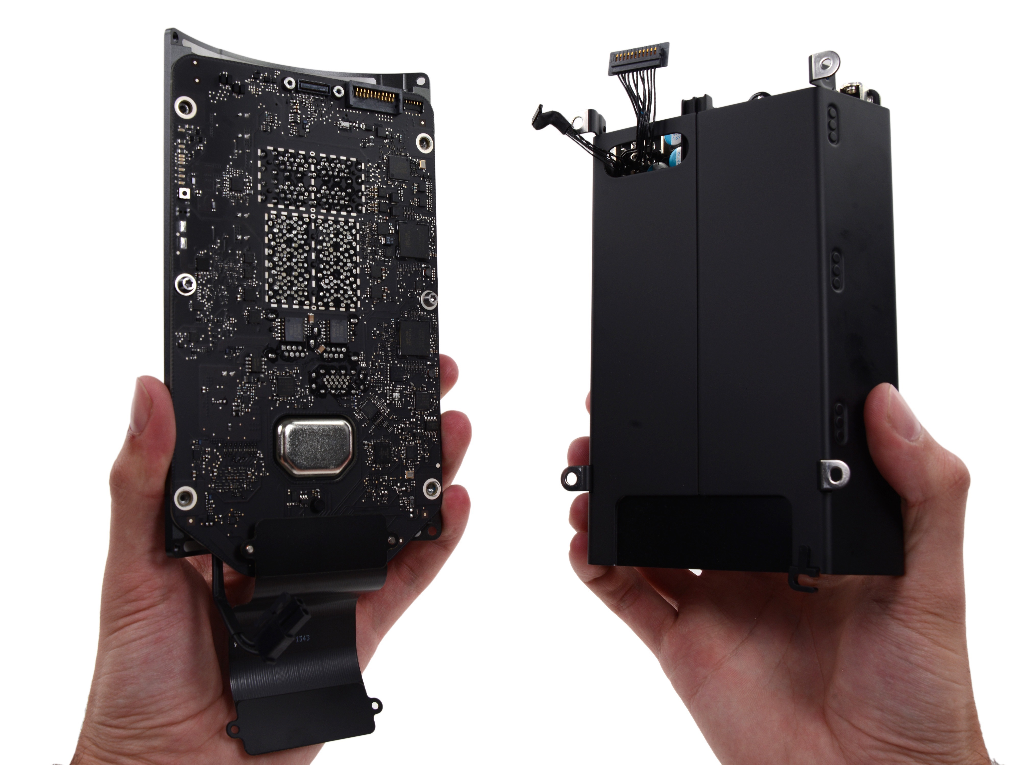 Mac Pro disassembled by iFixit
