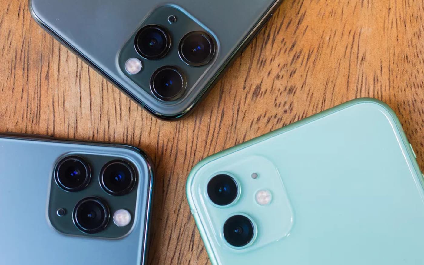 Apple sold 70.7 million iPhones in the fourth quarter of 2019