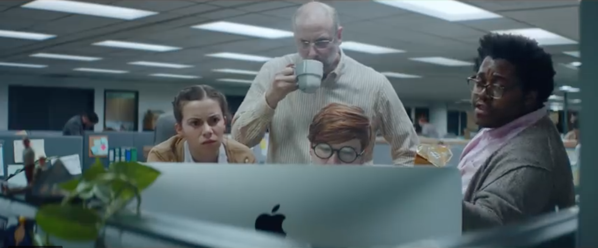 Apple Simulates Creation of Its New Commercial Patented Pizza Box