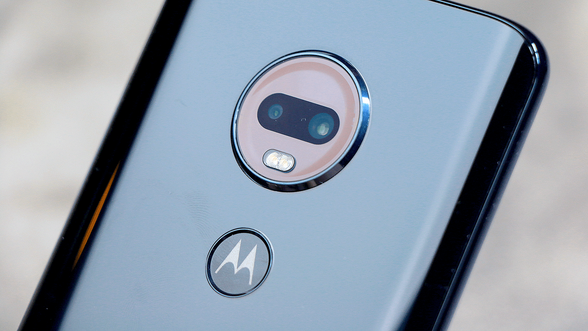 Moto G7 Plus camera should gain night vision mode equal to Google Pixel
