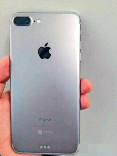New rumor points that next iPhone * won't * have Smart Connector, as previously speculated