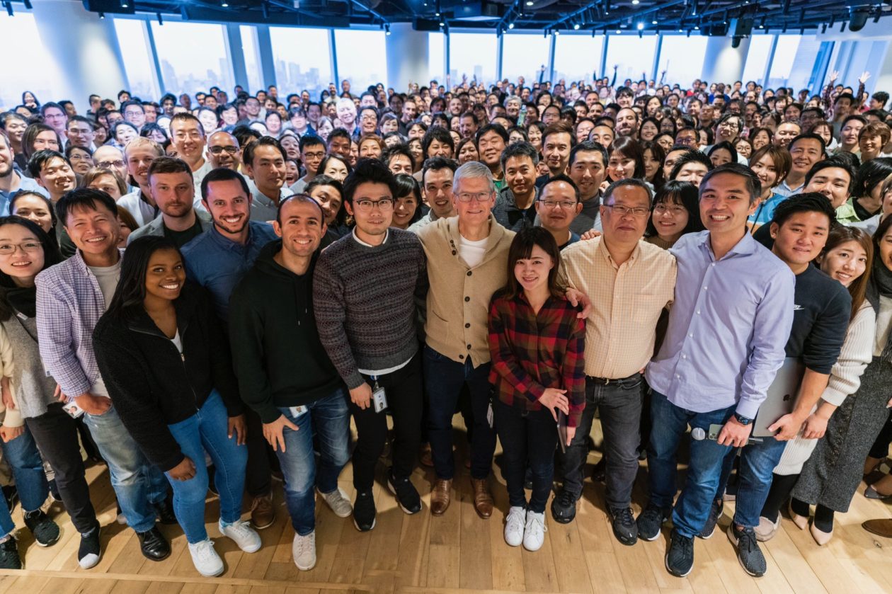 On tour of Japan, Tim Cook visits first Apple store outside US