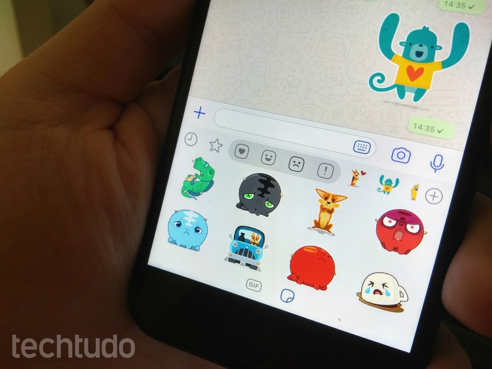 WhatsApp separates stickers by emotions to facilitate the search Photo: Rodrigo Fernandes / dnetc