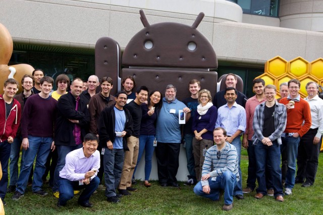 Steve Wozniak the first to receive a Galaxy Nexus in the United States