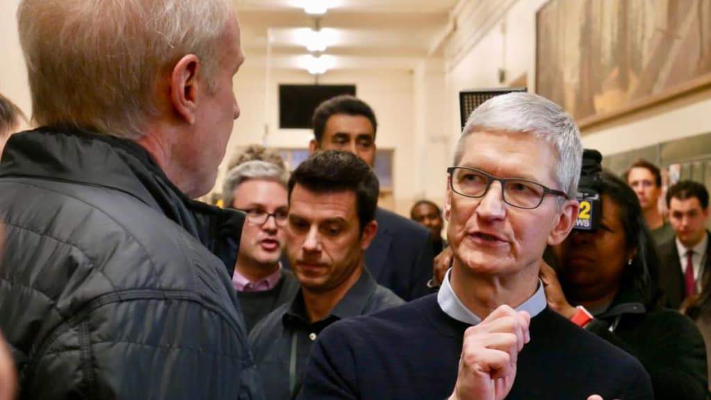 In an interview, Tim Cook reaffirms that he does not intend to merge the Mac with the iPad