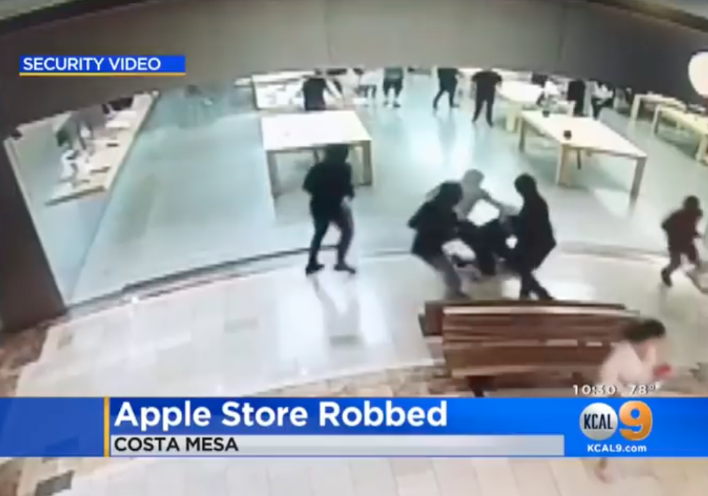 One more: bandits steal $ 29,000 in Apple store products in California