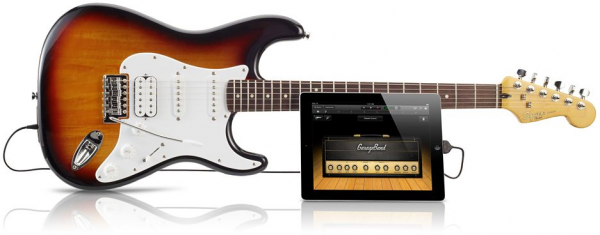 Squier guitar compatible with iGadgets and Macs