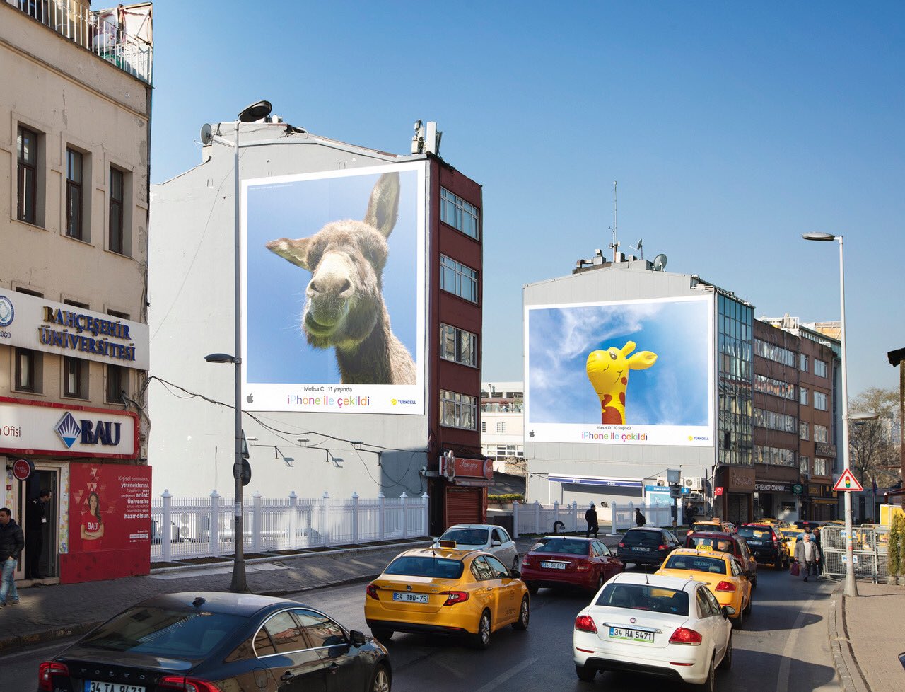 Apple celebrates Turkish Children's Day with three commercials filmed by two 11-year-olds [atualizado: mais um]