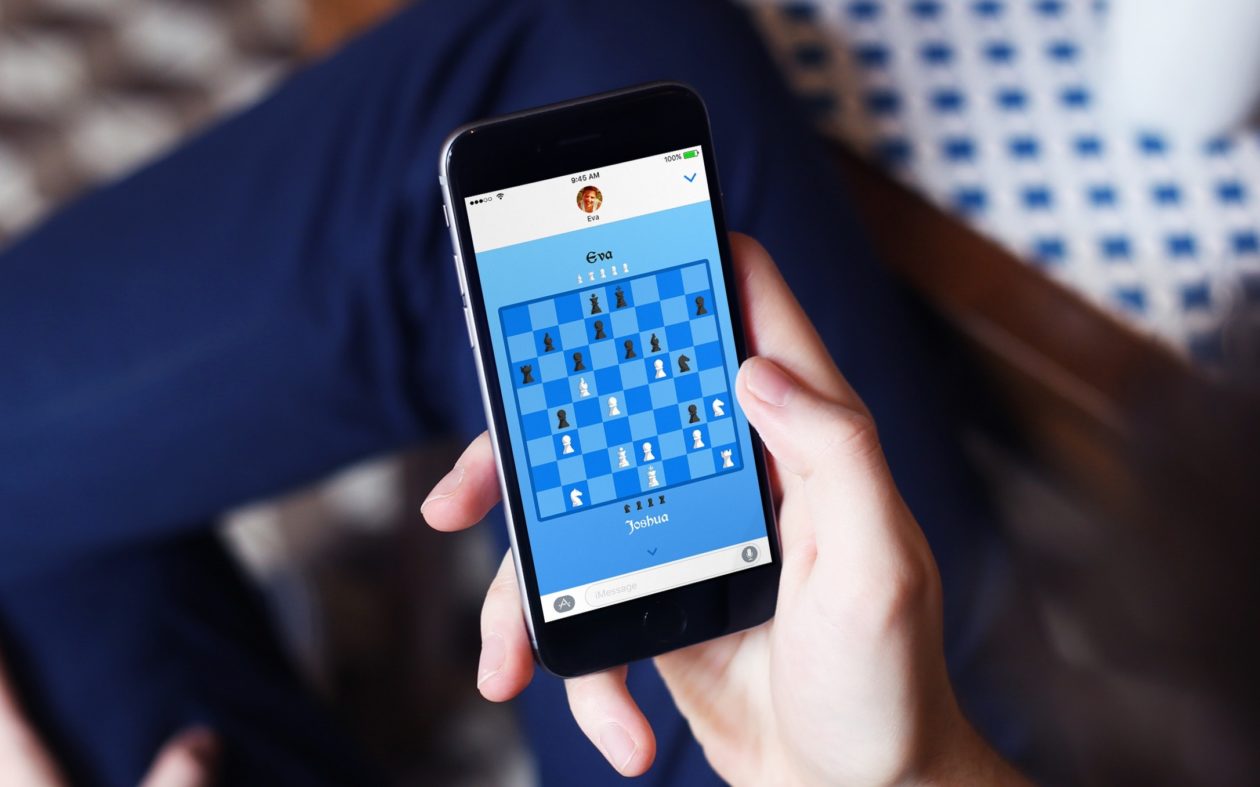 Checkmate game! for iMessage is now free for a week!