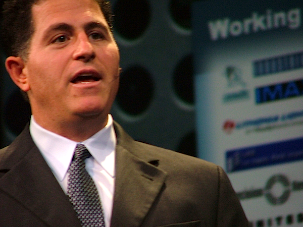 In an interview, Michael Dell says he “did not notice the arrival of tablets”
