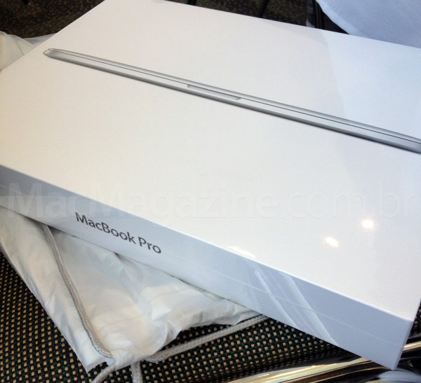 Unboxing of the new MacBook Pro