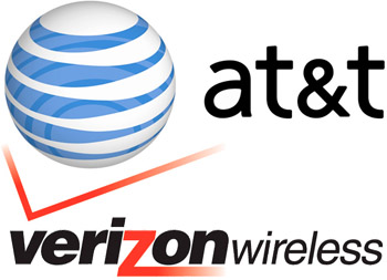 Apple would be in last minute negotiations with AT&T and Verizon for its tablet