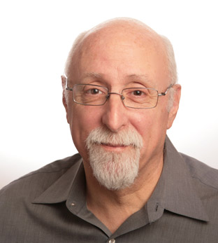 WSJ's Walt Mossberg does not believe that Apple's tablet can only be dedicated to print media