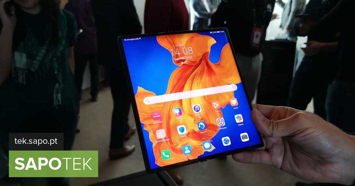 Huawei's new Mate Xs is tough, but harder to repair than Samsung's foldable ones