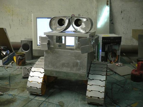 WALL-E case mod