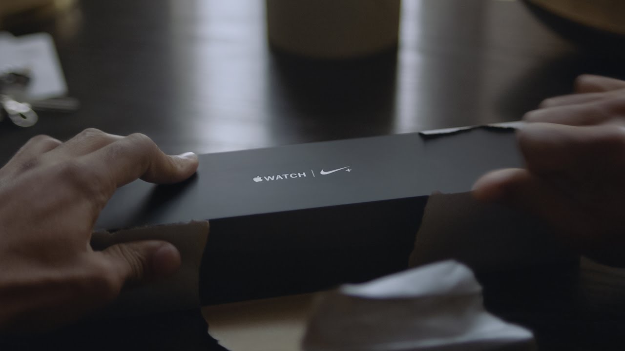 New Apple commercials highlight Watch as a great Christmas gift [atualizado 3x]