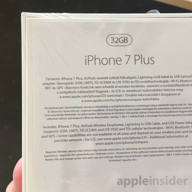 Supposed box shows that “iPhone 7 Plus” will come with “AirPods” (new wireless headsets) [atualizado 2x]