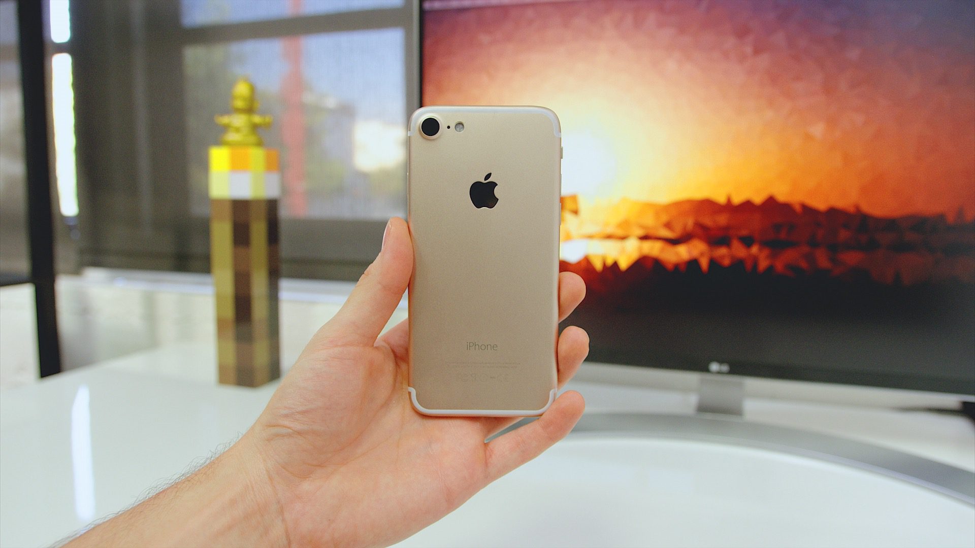 Videos show in detail what would be a clone of the structure of the “iPhone 7”