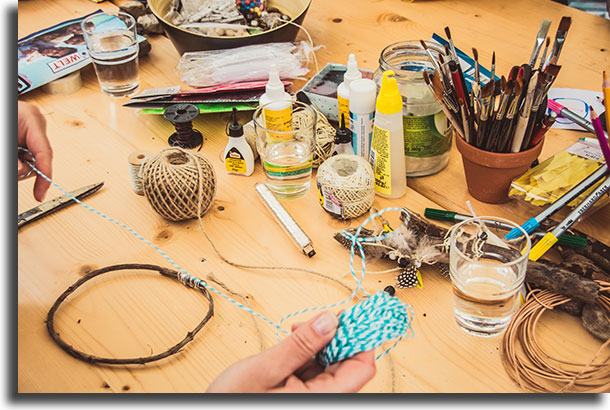 Learn a new handicraft ideas to do at home when quarantined