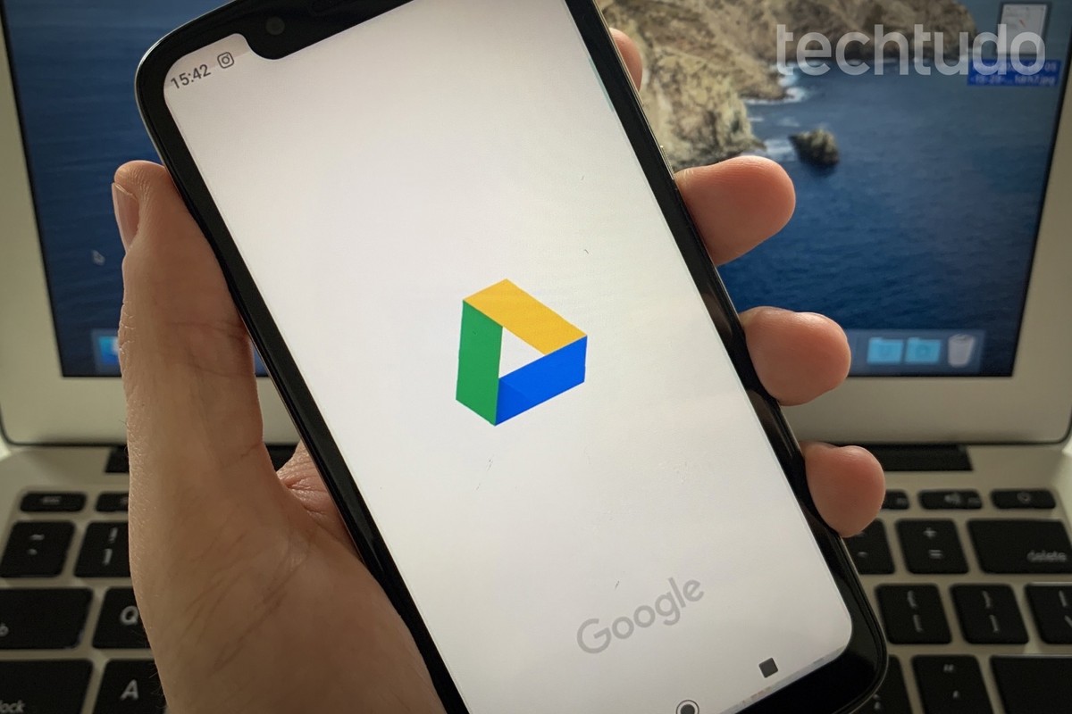 How to hide photos and files on iPhone with Google Drive | Backup