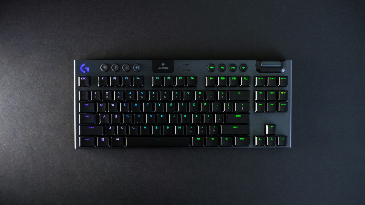 Meet the new Logitech G915 TKL, wireless mechanical keyboard with compact, ultra-thin design
