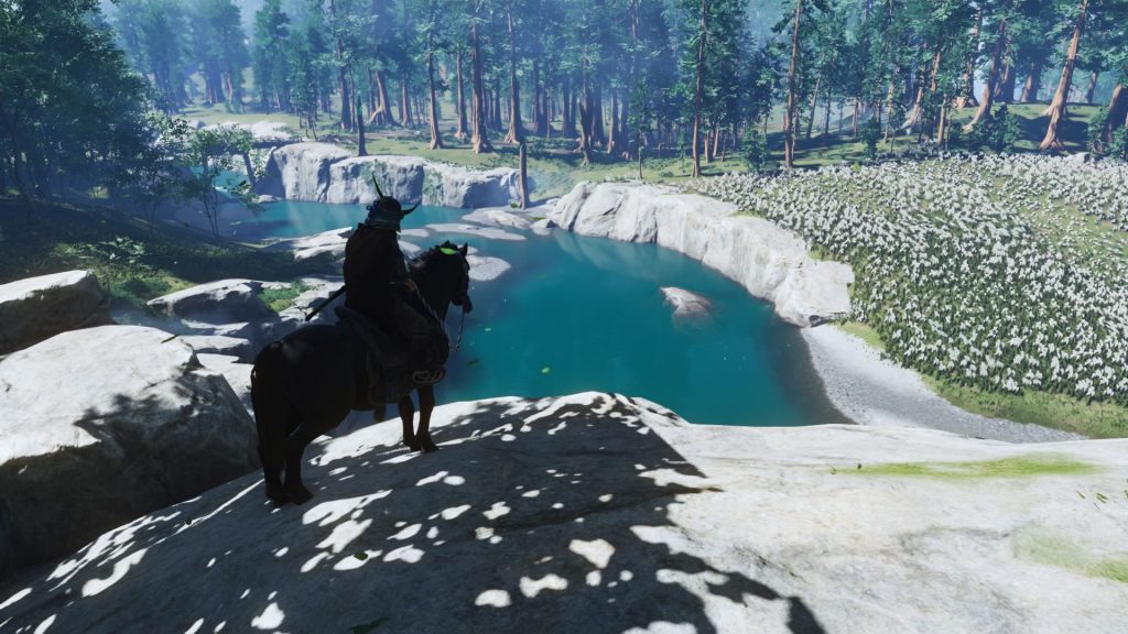 Jin, on his horse, sees a river of blue water.