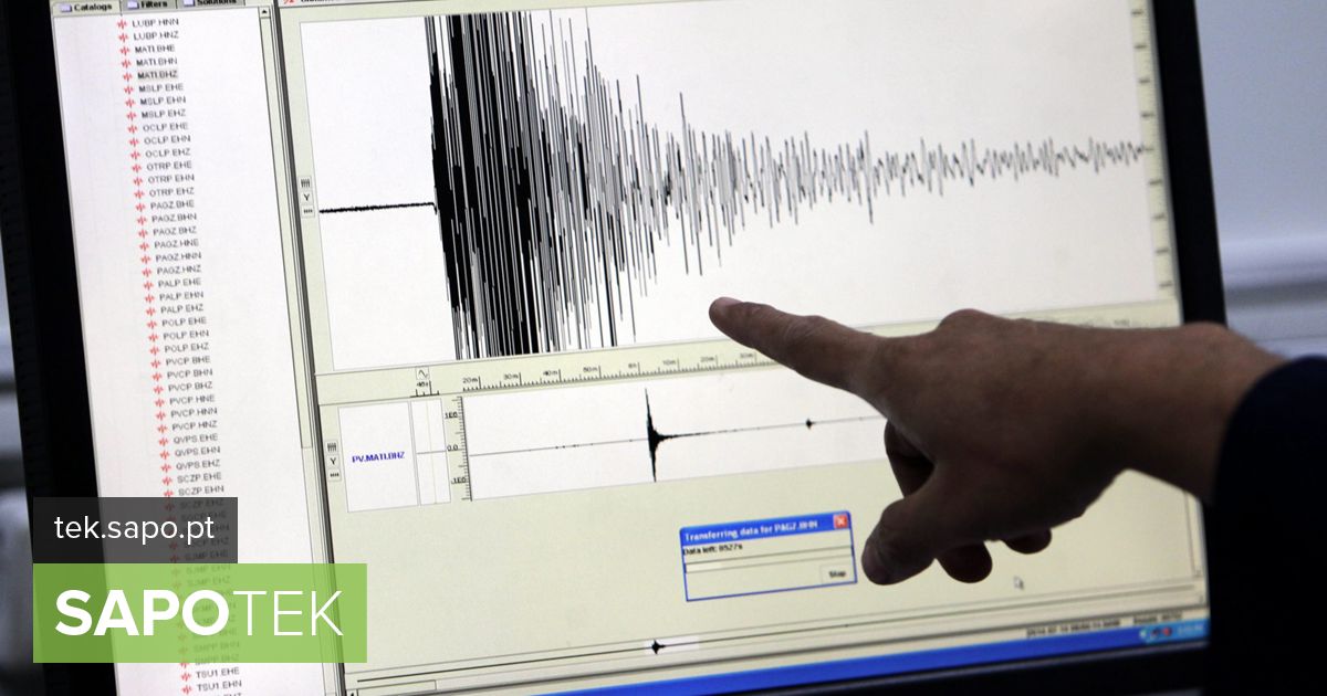 7.8 earthquake off Alaska triggers tsunami warning