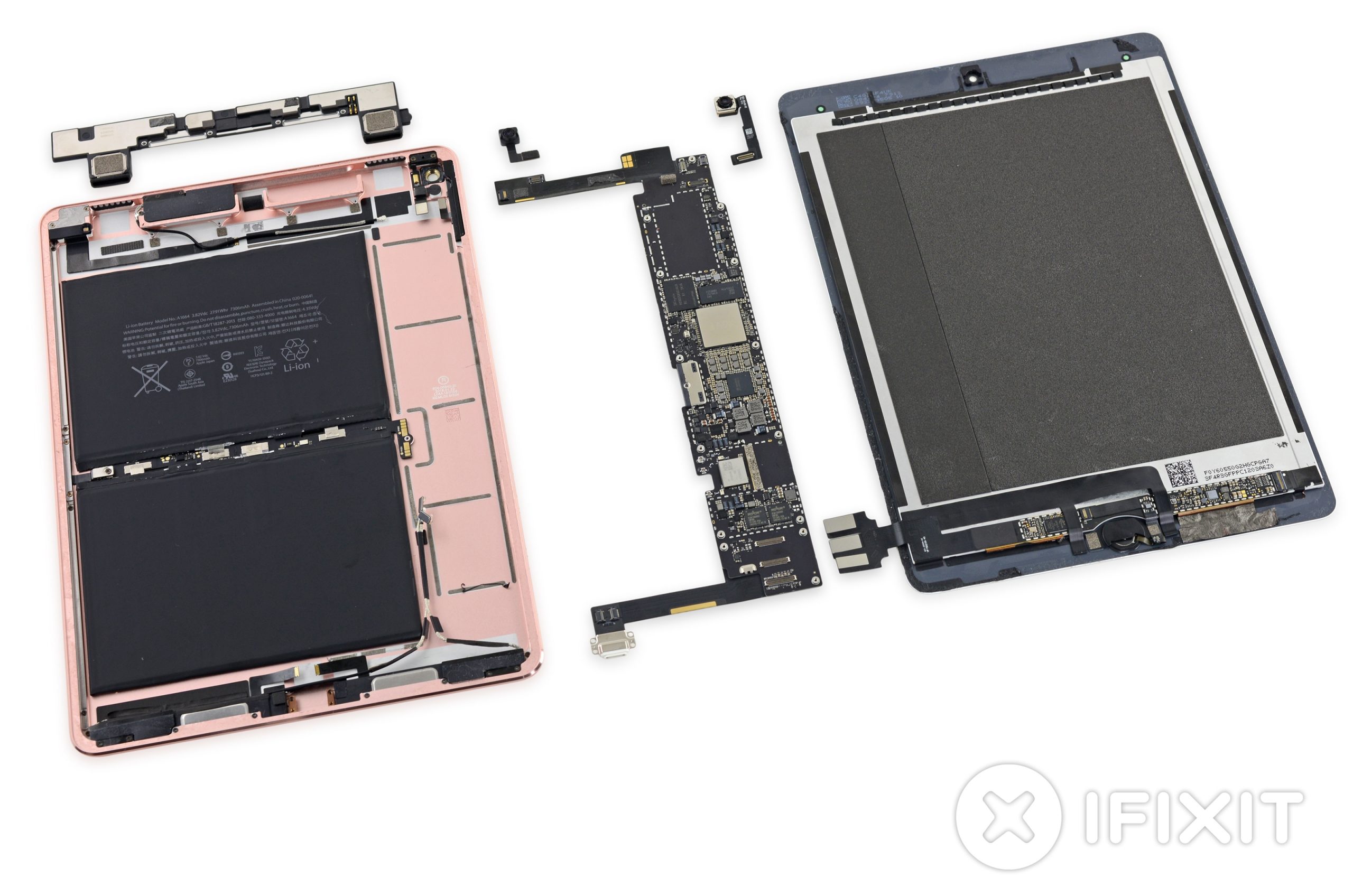 9.7-inch iPad Pro falls into the hands of iFixit