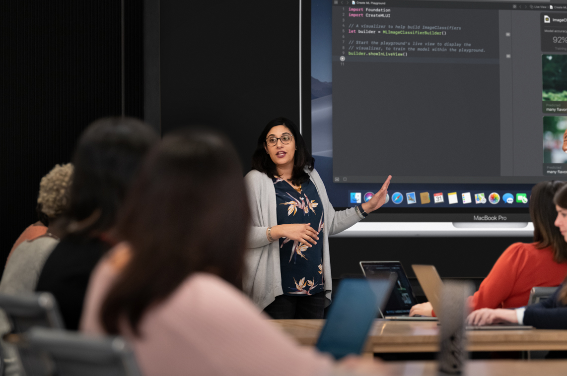 Apple launches immersion program to encourage women developers