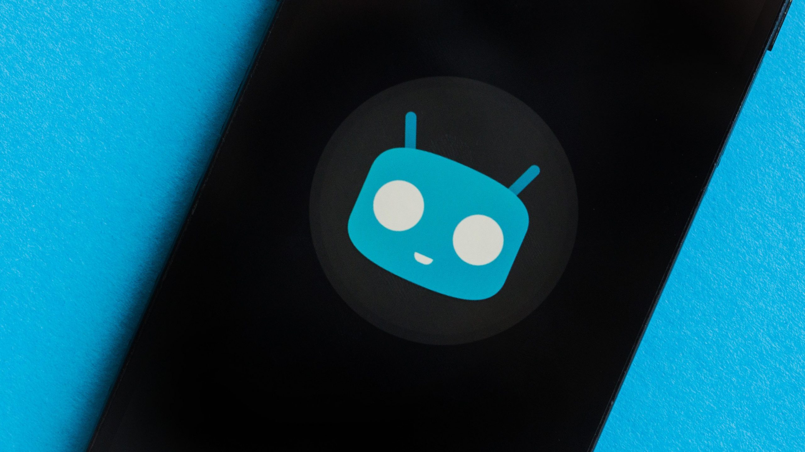 Perubahan komunitas: Cyanogen Inc. sekarang menjadi Andrasta