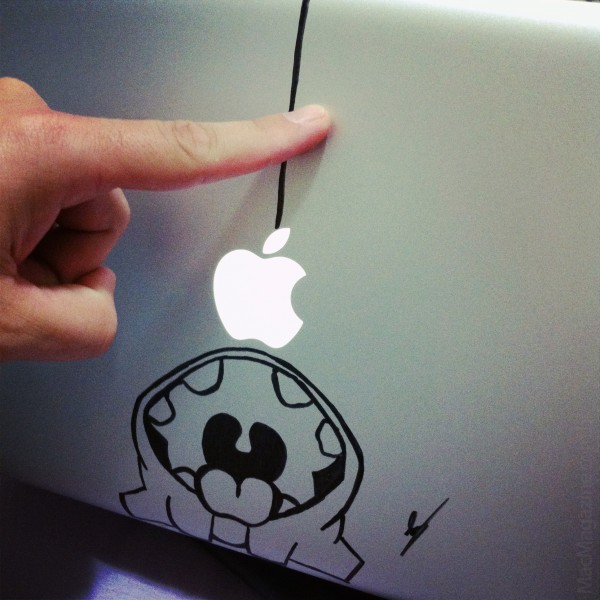 ↪ Picture of the day: reader customizes your MacBook Pro cover with nice design